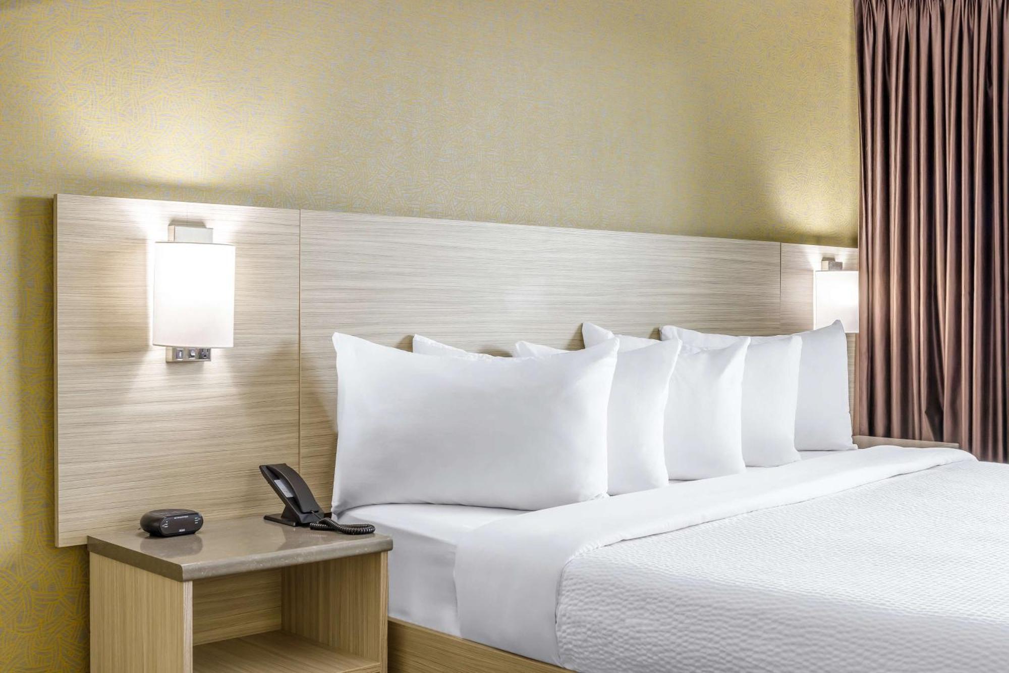 Motel 6 Niagara Falls, On Near The Falls Bagian luar foto