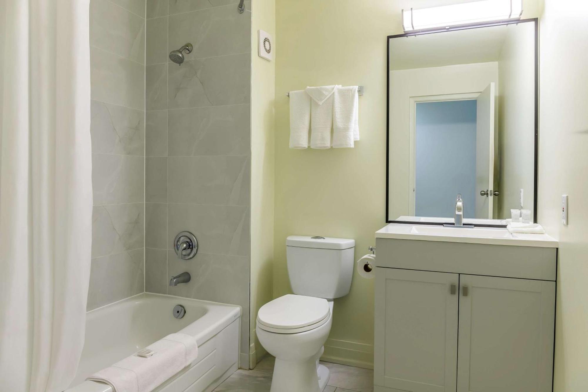 Motel 6 Niagara Falls, On Near The Falls Bagian luar foto