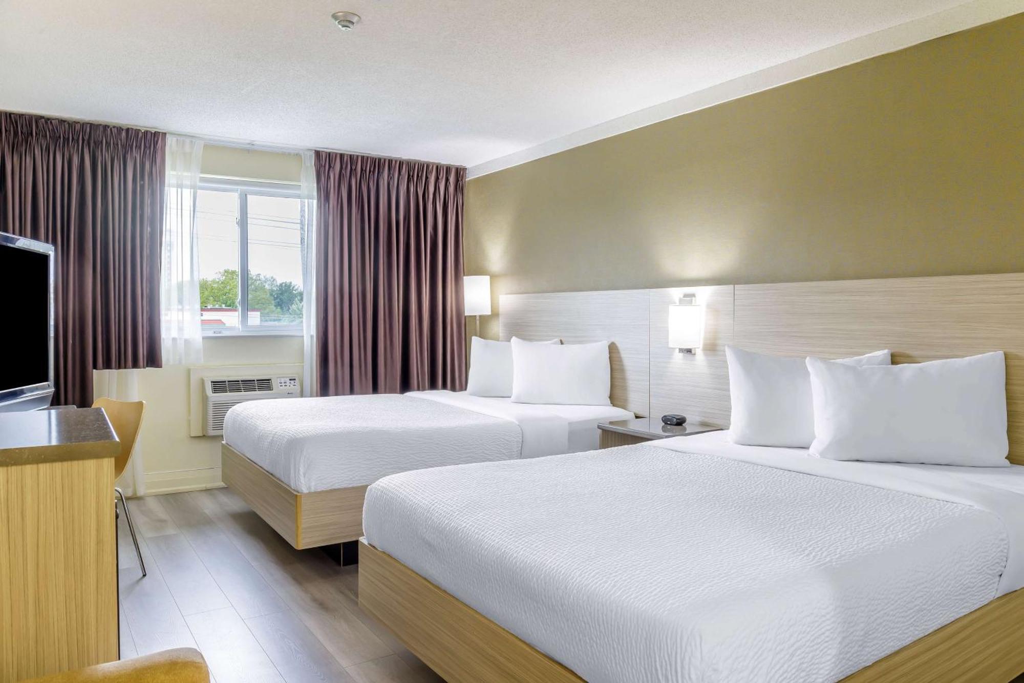 Motel 6 Niagara Falls, On Near The Falls Bagian luar foto